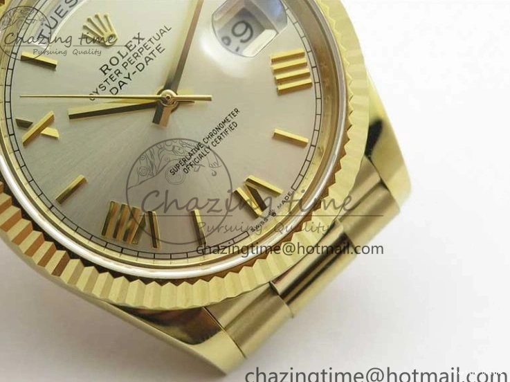 0116 Day-Date 40mm 228239 BP New Dial Version 904 YG Silver Roman Markers Dial on SS President Bracelet A Popular 2806